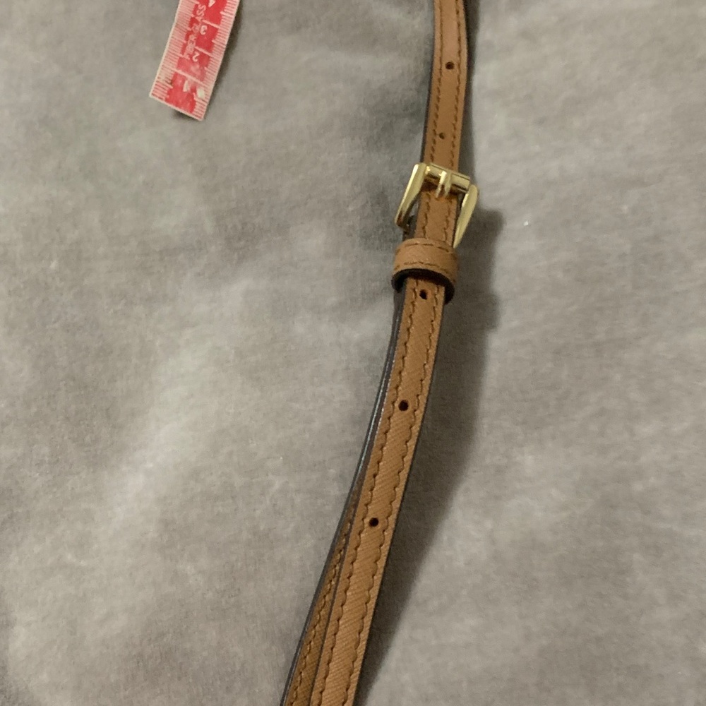 Michael Kors Olive Green Crossbody with Tan Trim - Picture 9 of 14